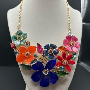 Oscar De La Renta Floral Statement Necklace with Gold Chain